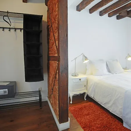 Rossio Hostel *