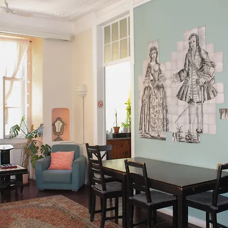 Rossio Hostel *